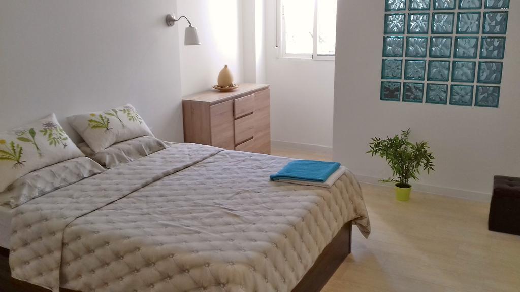 Apartment On Carrer Del Dr. Lluch Βαλένθια Εξωτερικό φωτογραφία